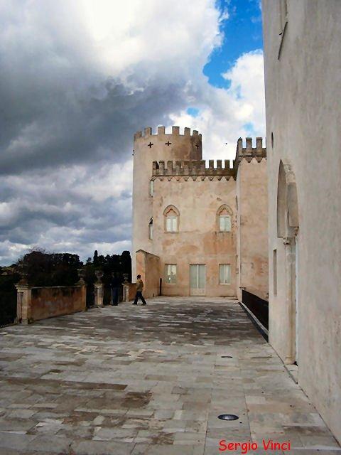 Castello di Donnafugata 3.1.07 (9).jpg